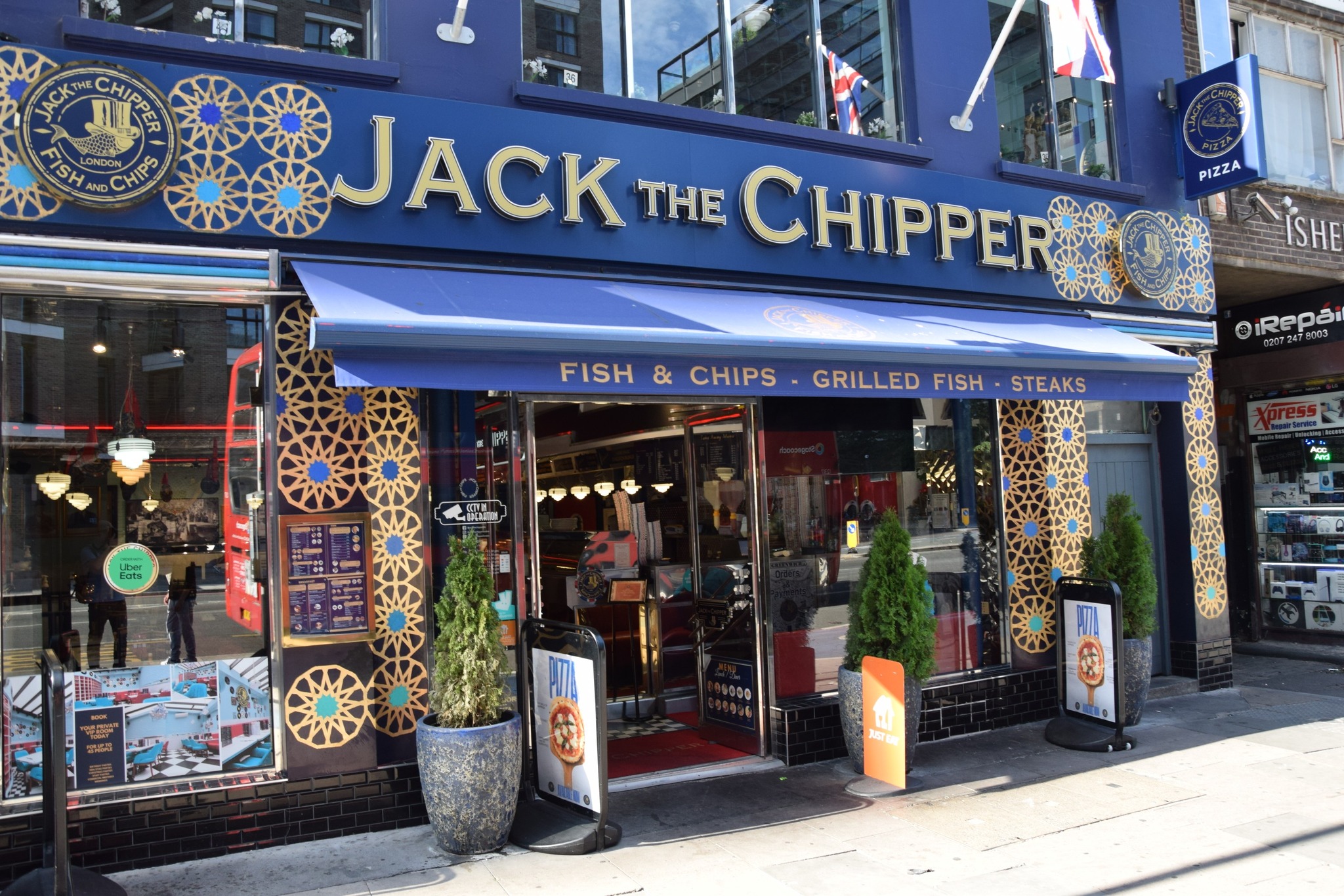 Whitechapel High Street